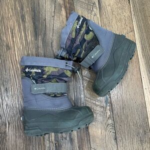 Columbia camo winter snow boots boy 9
